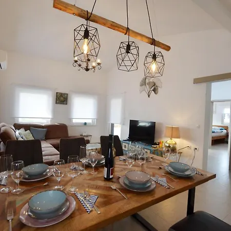 Three Bedroom With Pool * Rovinj